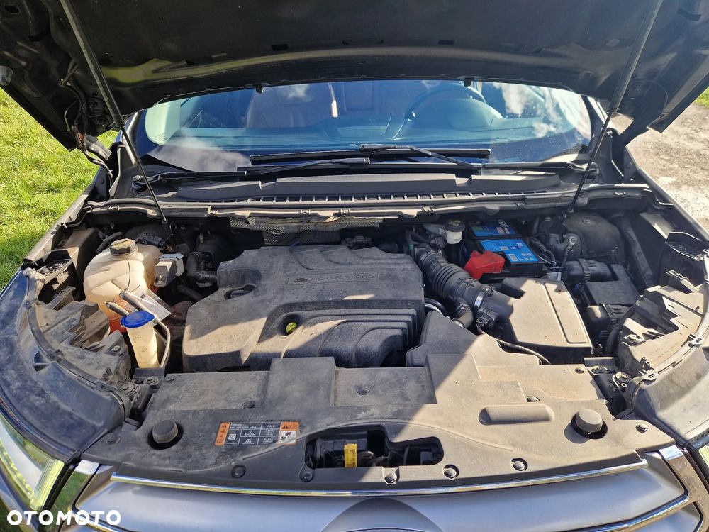 Ford Edge 2.0 TDCi 4WD Titanium - 28