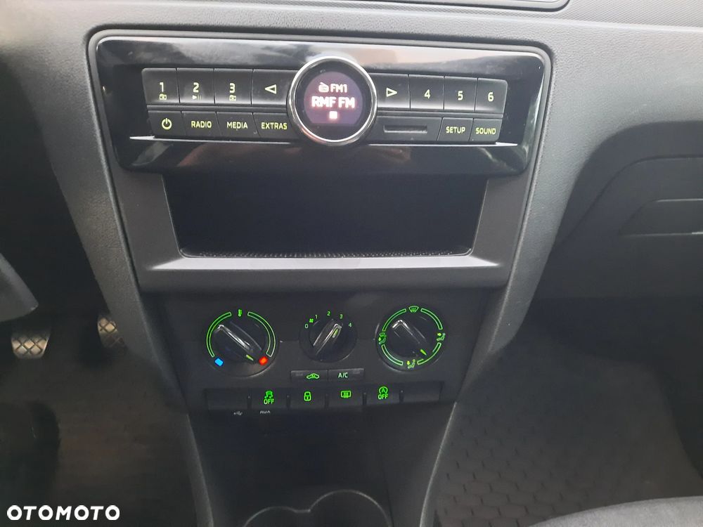 Skoda RAPID 1.0 TSI Ambition - 21