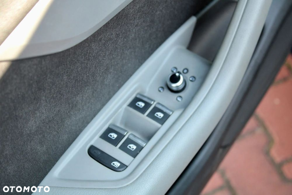 Audi A4 2.0 TDI - 7
