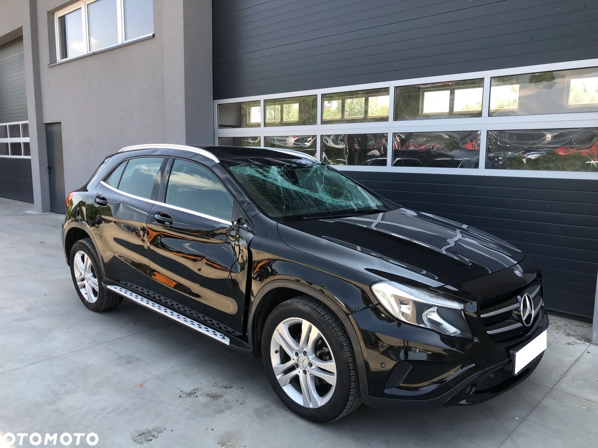 Mercedes-Benz GLA 220 d 4-Matic - 1