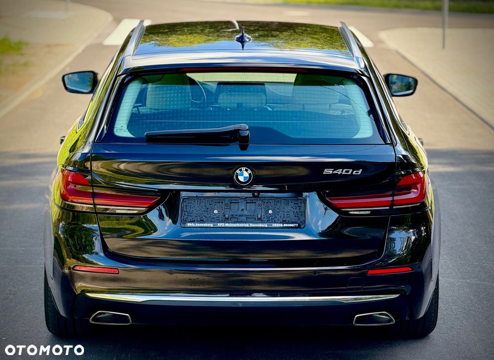 BMW Seria 5 540d xDrive mHEV Luxury Line - 11