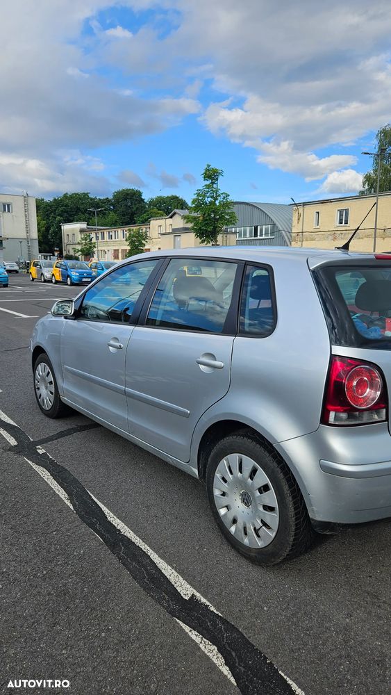 Volkswagen Polo 1.4 TDI Attractive - 11