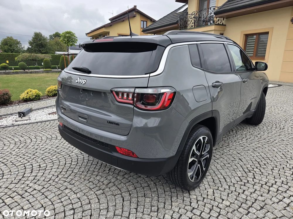 Jeep Compass - 21