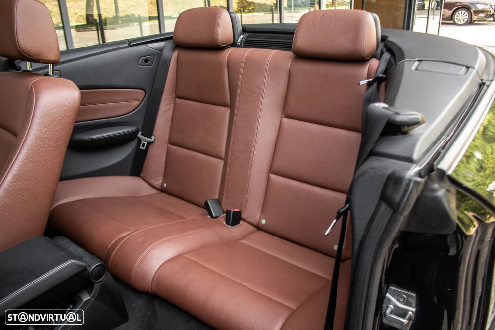 BMW 118 d Cabrio - 32