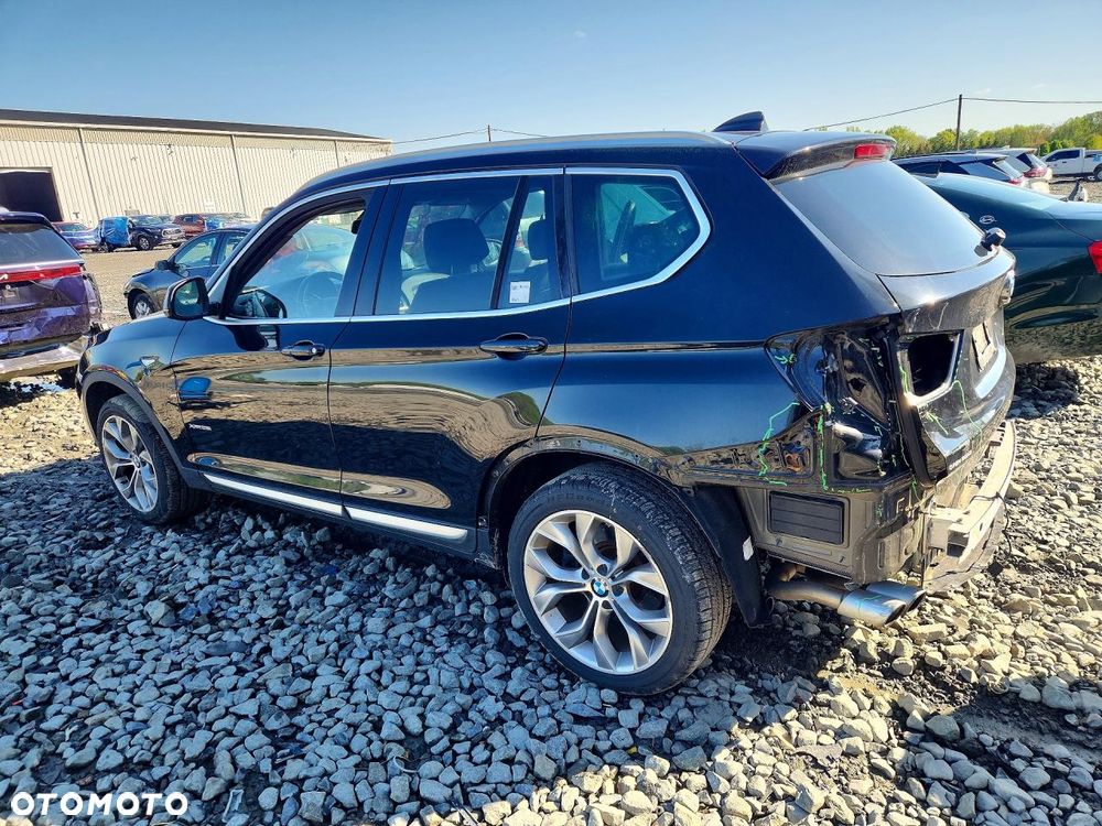 BMW X3 28i xDrive - 4