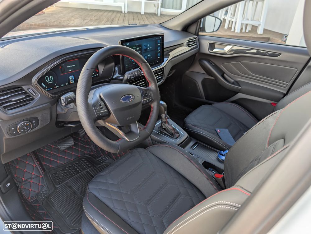 Ford Focus - 8