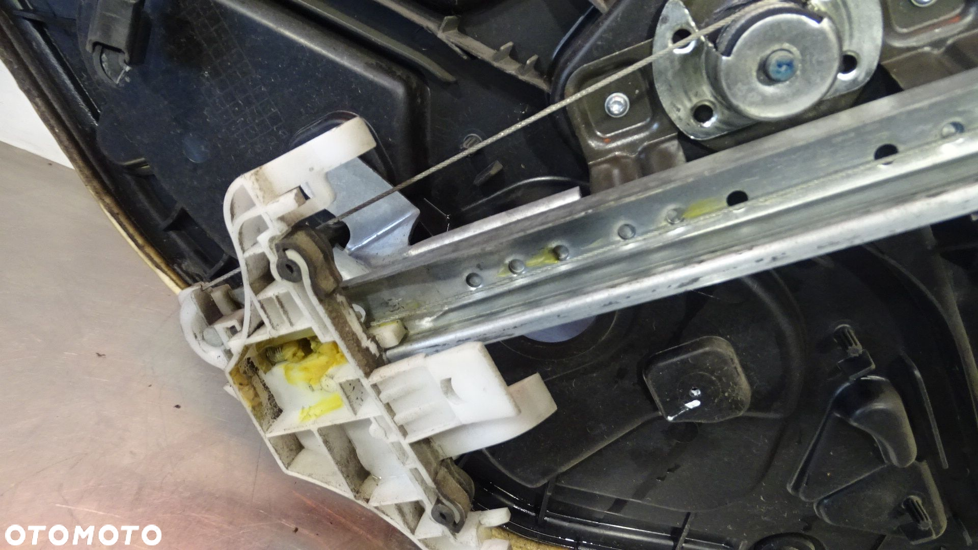 PODNOŚNIK SZYB LEWY TYŁ FORD FUSION 1.4TDCI LIFT 2S61-A045H23-A - 5
