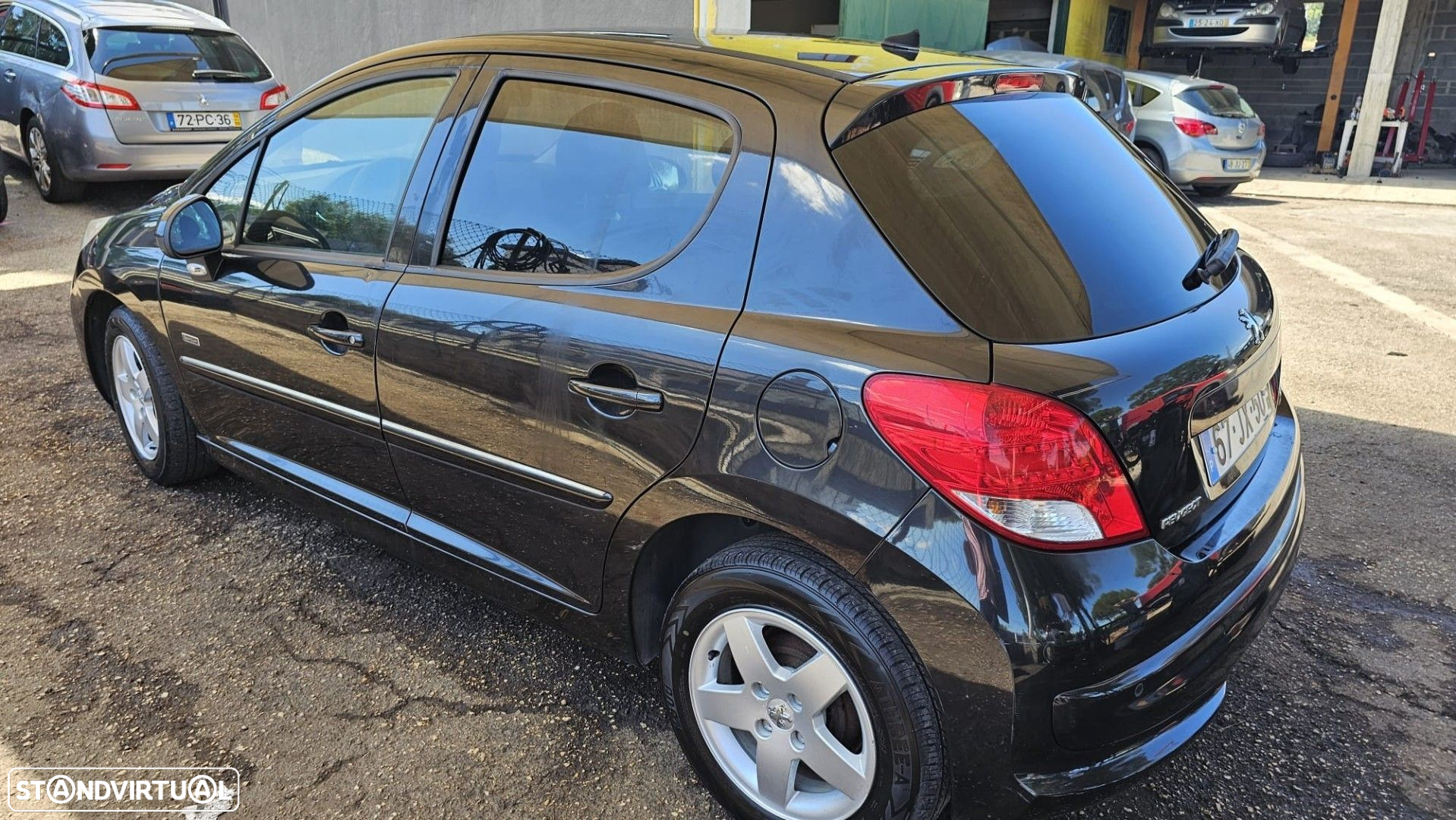 Peugeot 207 1.4 HDi SE Sportium - 3