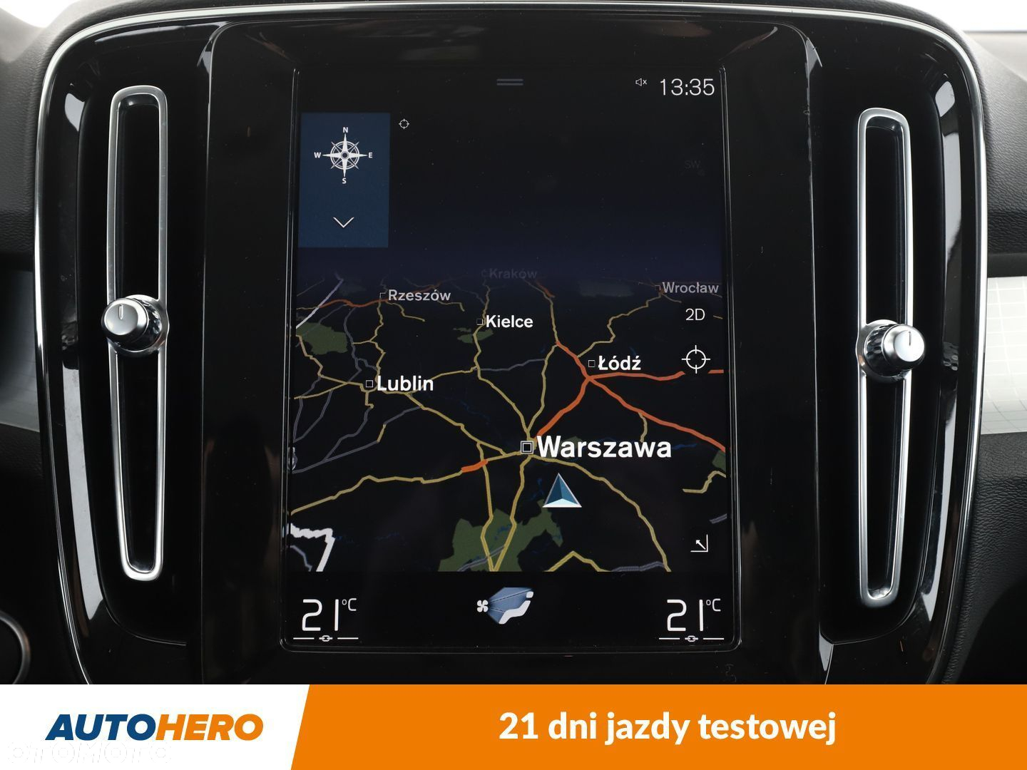 Volvo XC 40 - 23