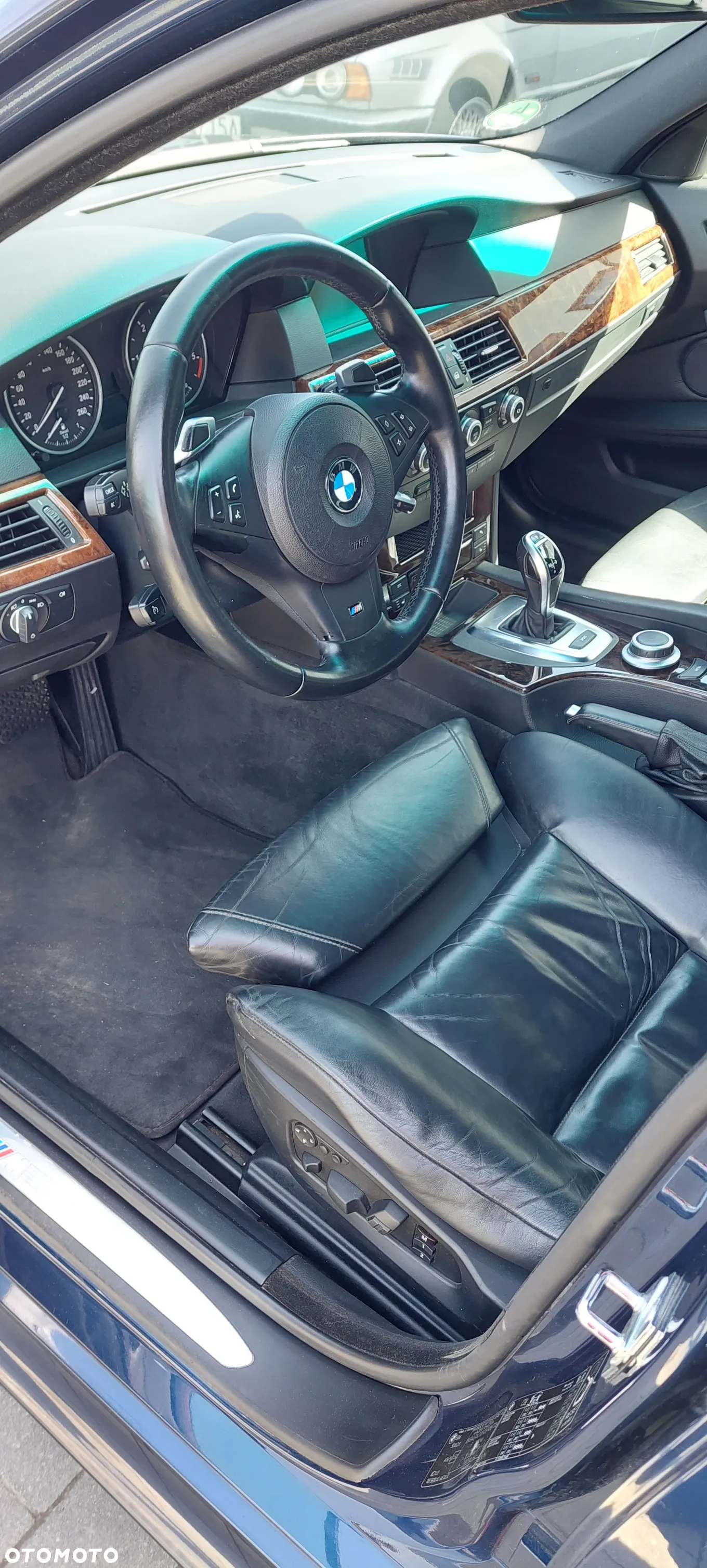 BMW Seria 5 530d Touring Sport-Aut Edition Sport - 27