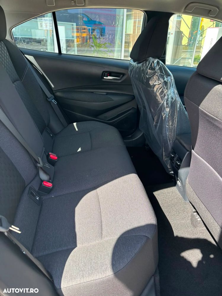Toyota Corolla Sedan 1.5 TNGA MT Business - 9