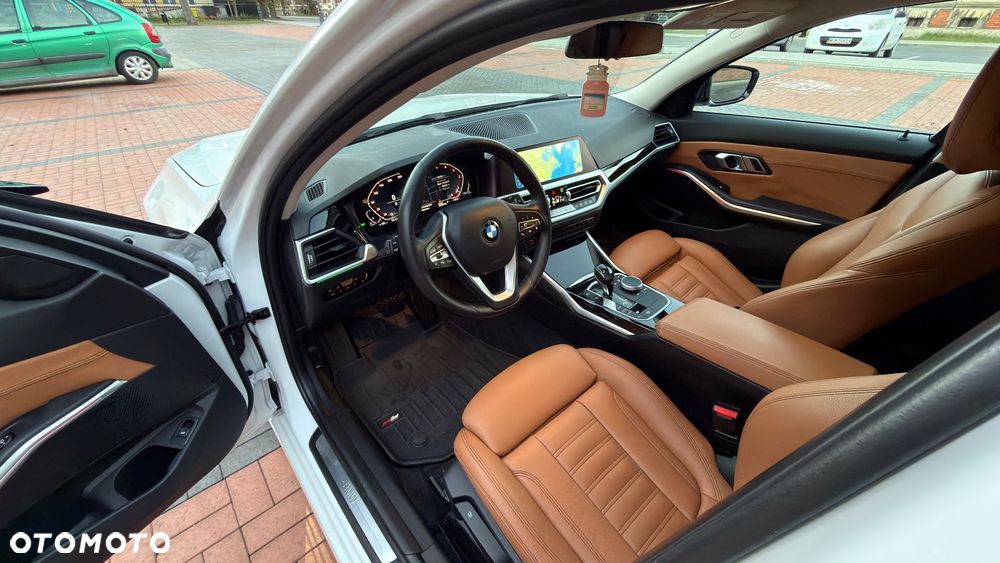 BMW Seria 3 - 22
