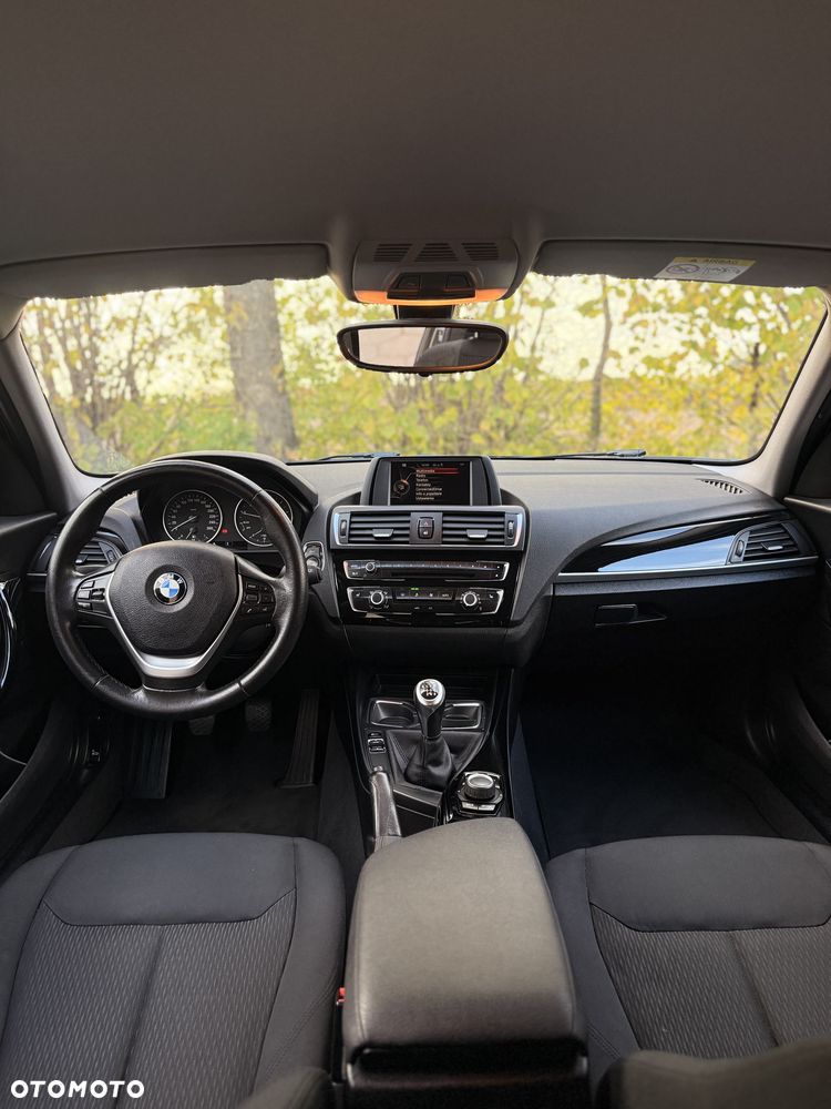BMW Seria 1 116i Edition Metropolitan - 11