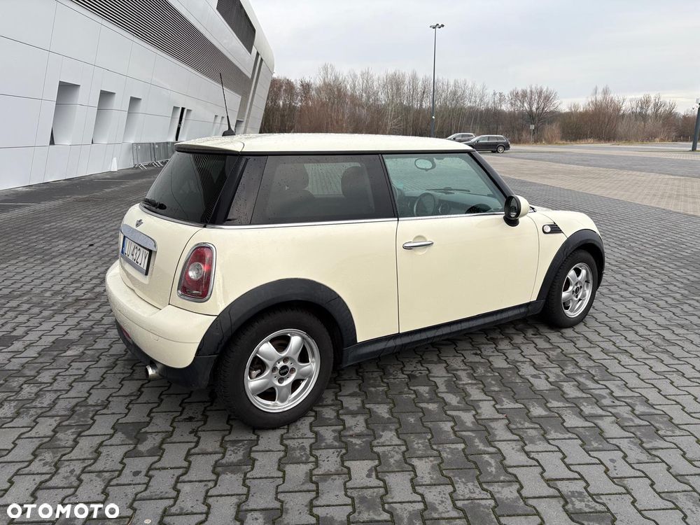 MINI ONE Standard - 2