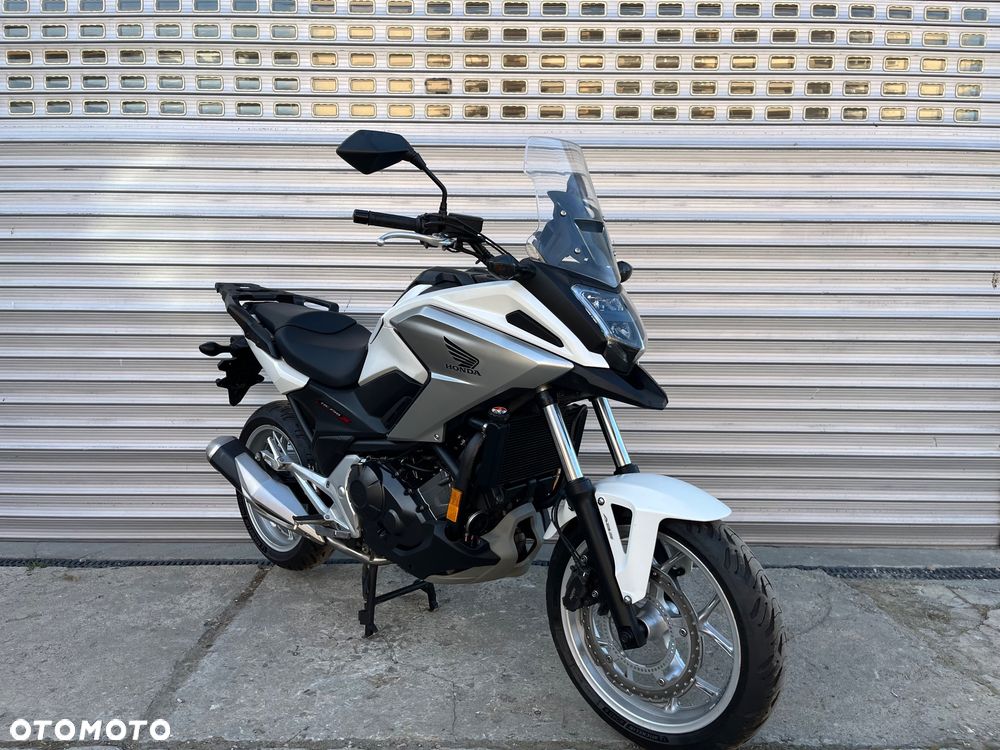 Honda NC - 28
