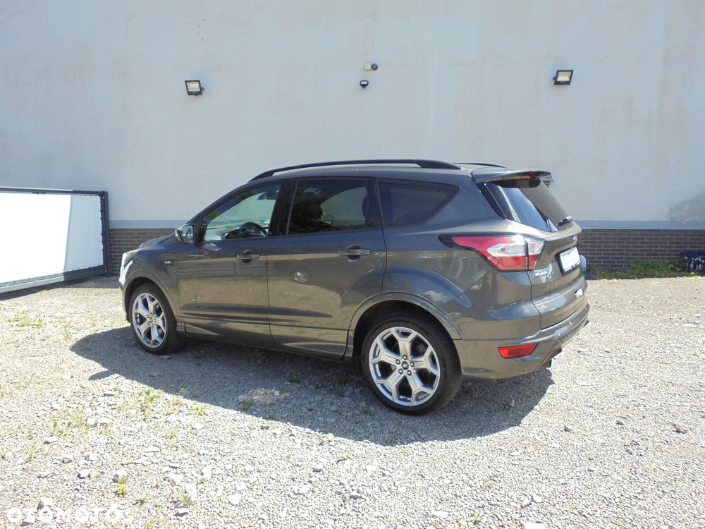 Ford Kuga - 8