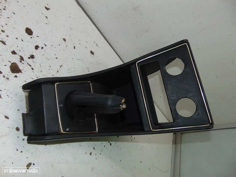 Antigos/clássicos consola central - 1