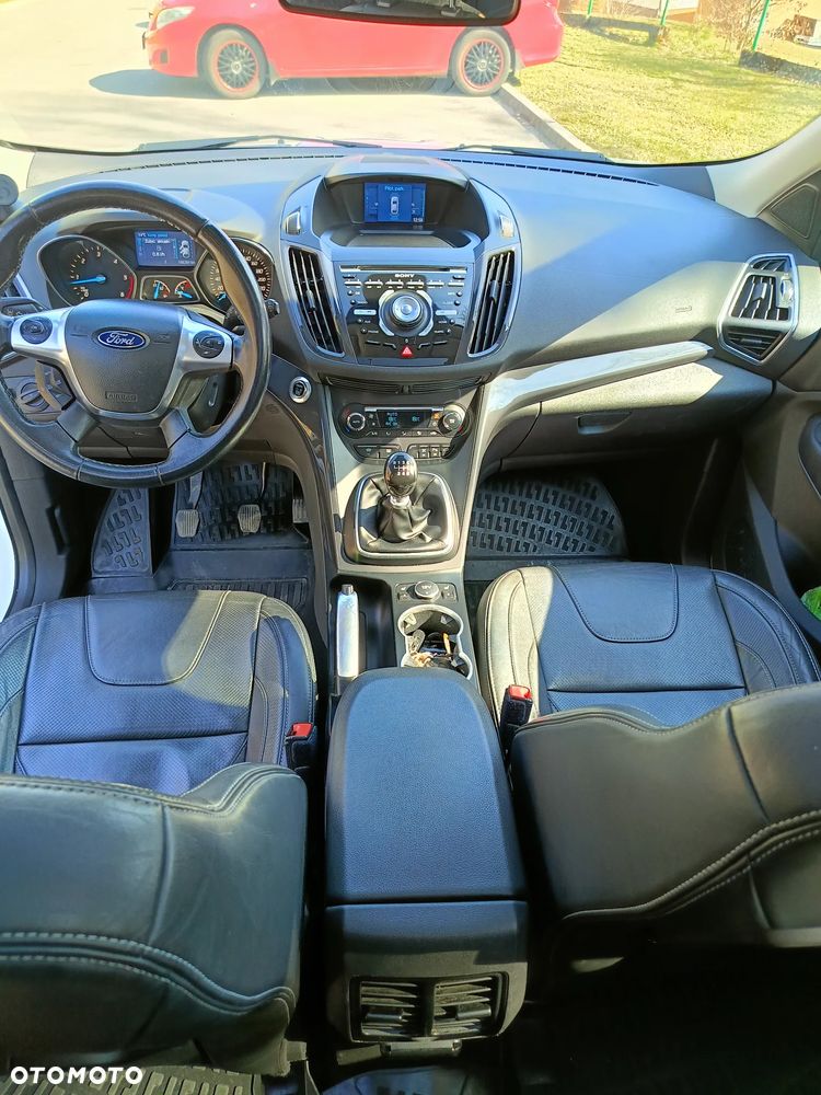 Ford Kuga 2.0 TDCi 4WD Titanium Plus - 11