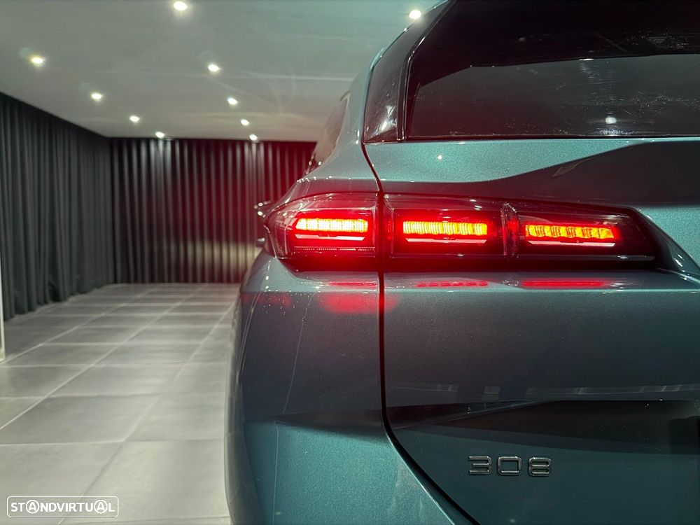 Peugeot 308 1.2 PureTech Allure - 35