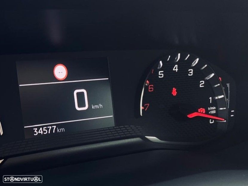 Peugeot 208 1.2 PureTech Allure - 11