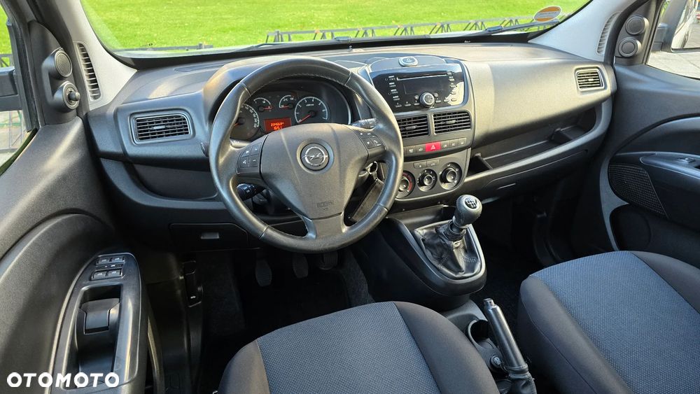 Opel Combo - 10