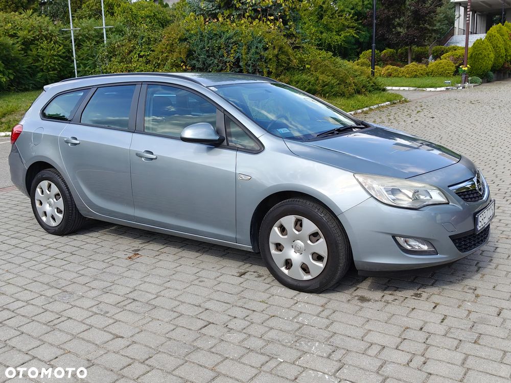 Opel Astra 1.4 Turbo Design Edition - 10