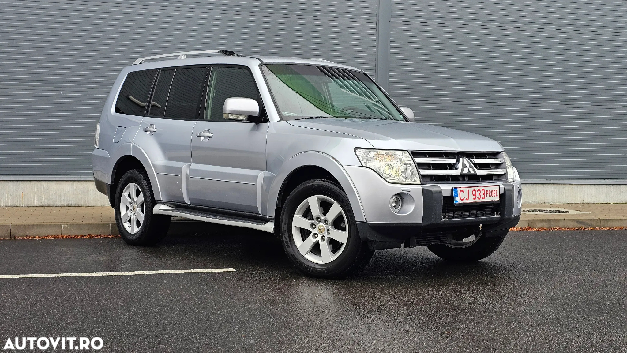 Mitsubishi Pajero LWB 3.2 DI-D Instyle A/T - 25