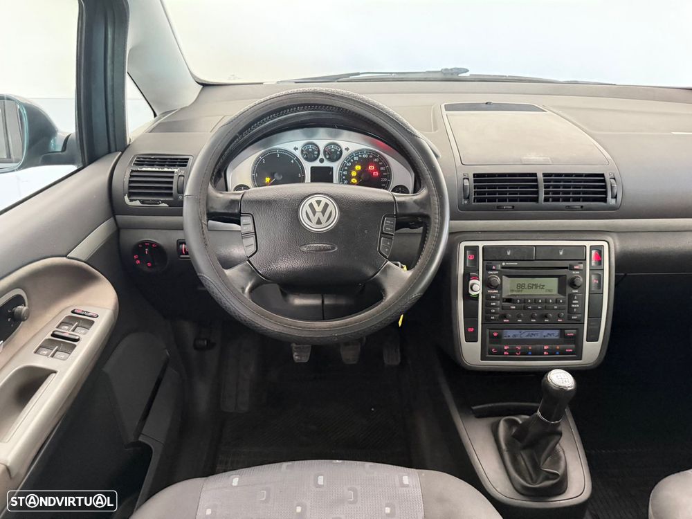 VW Sharan 2.0 TDi Freestyle - 17