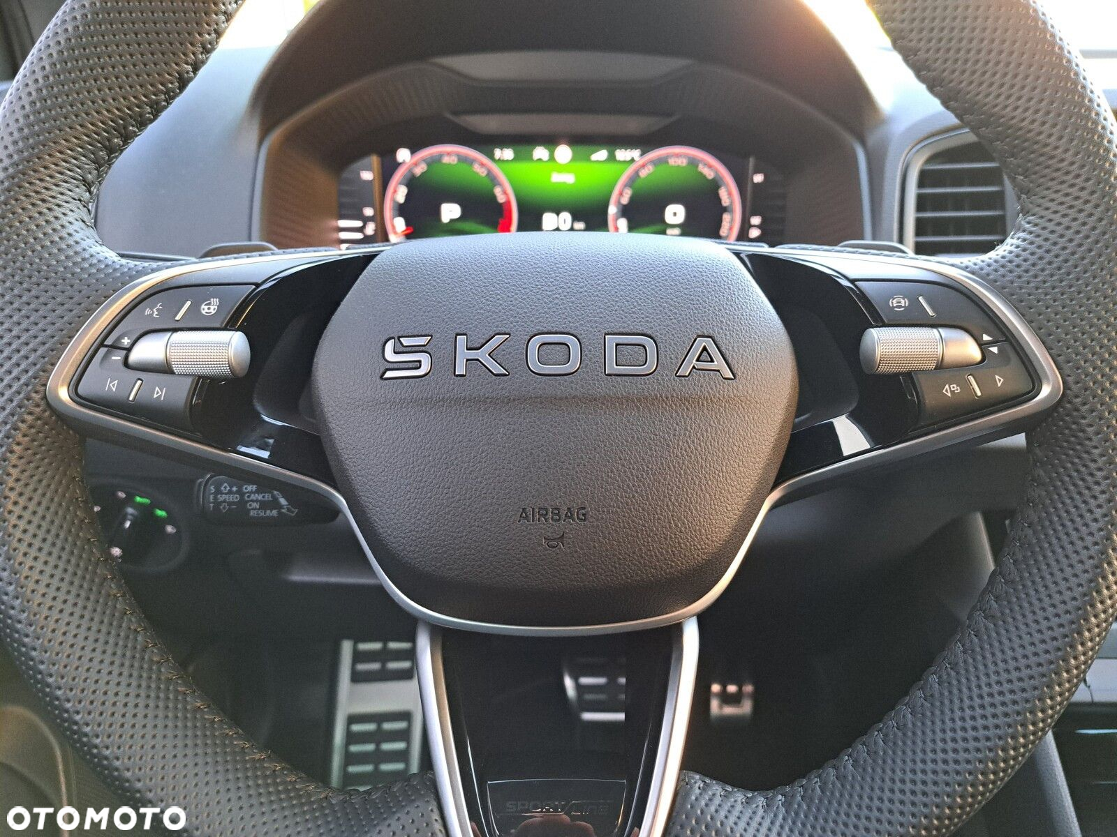 Skoda Karoq 1.5 TSI ACT Sportline DSG - 17