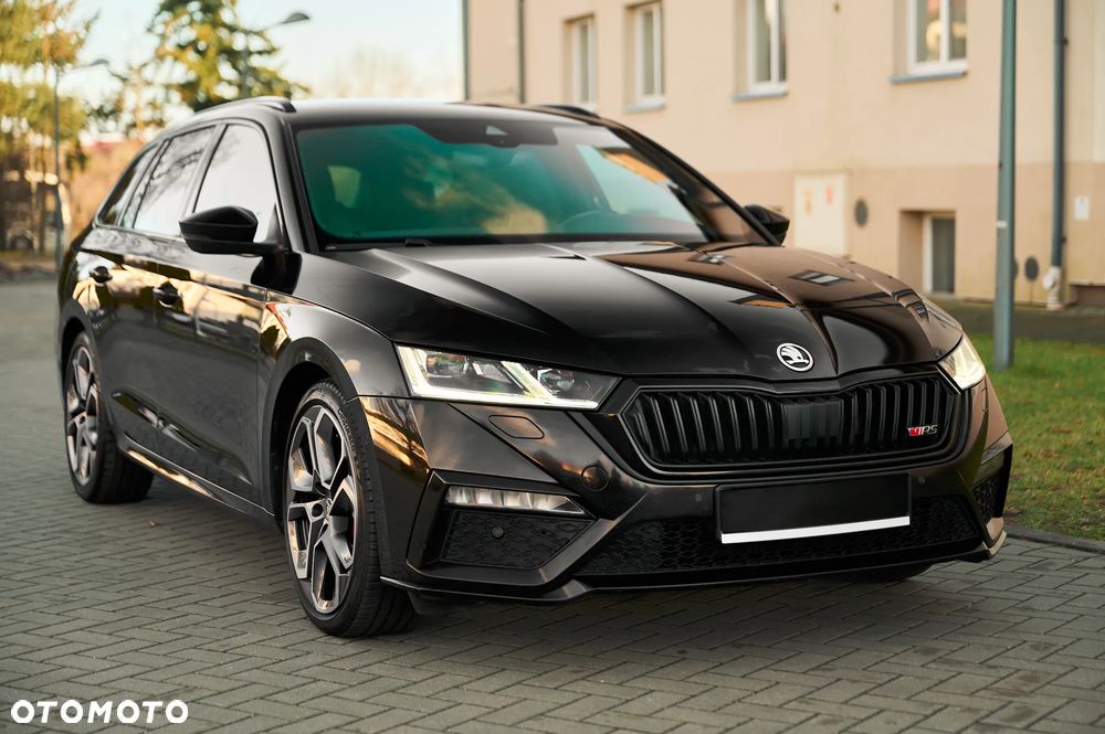Skoda Octavia 2.0 TDI DSG RS - 14