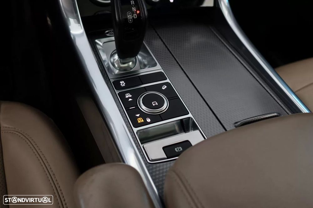 Land Rover Range Rover Sport 3.0 TDV6 HSE - 12
