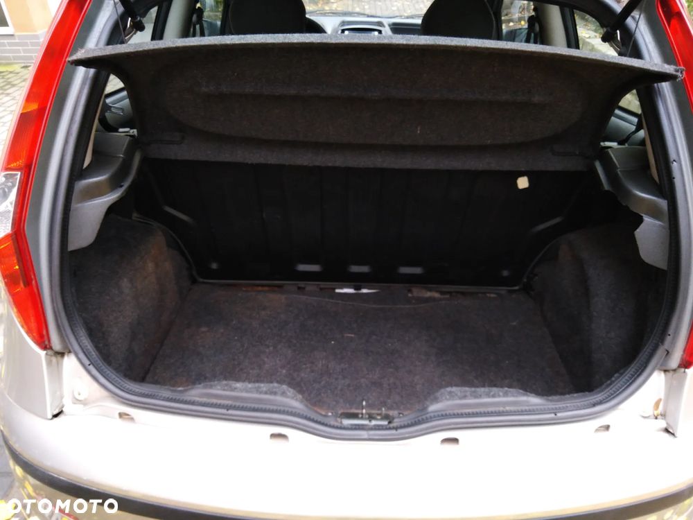 Fiat Punto 1.2 8V Active - 14