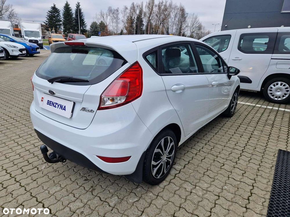 Ford Fiesta - 5