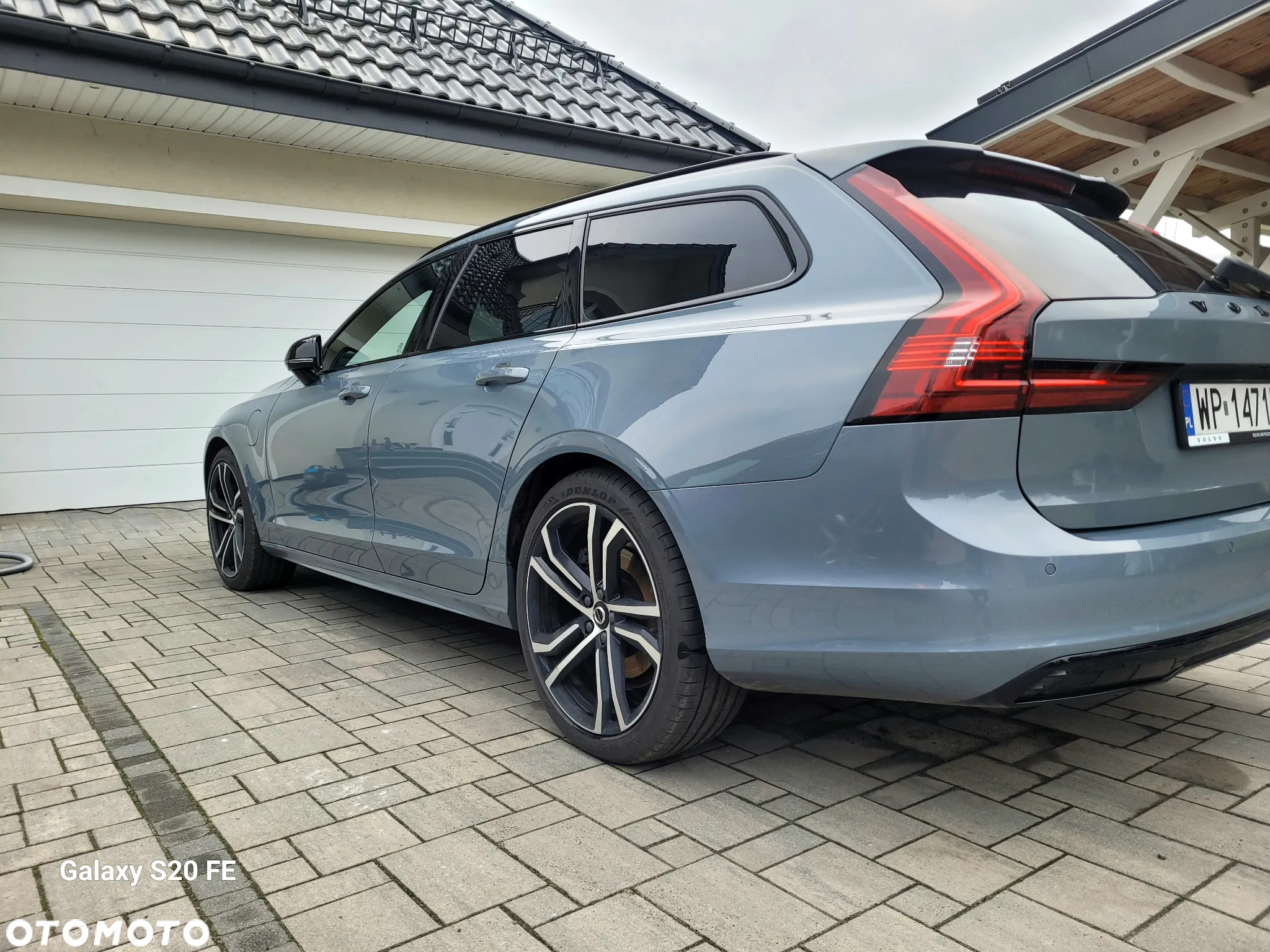 Volvo V90 T8 AWD Plug-In Hybrid R-Design - 15