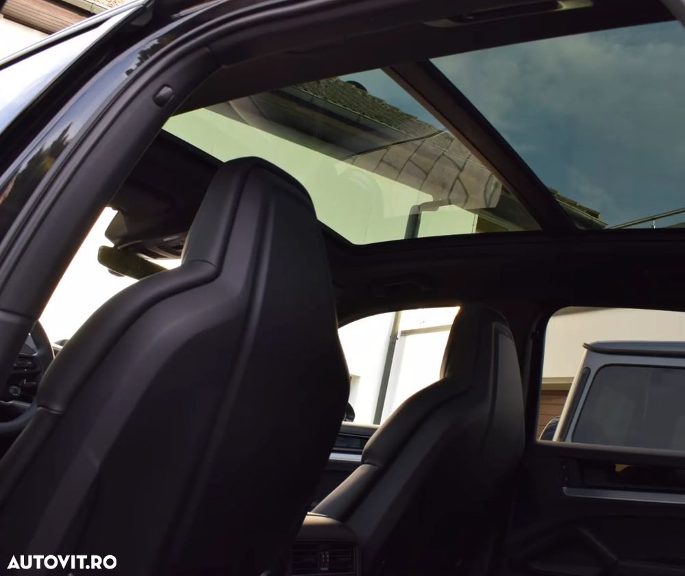 Porsche Cayenne S E-Hybrid - 11