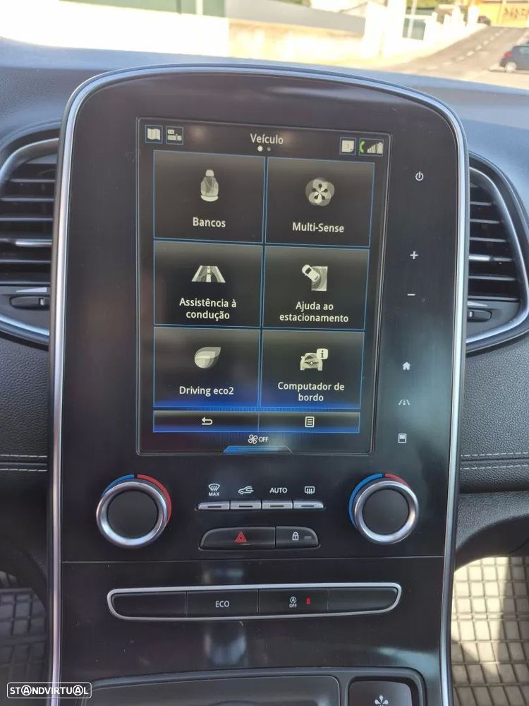 Renault Grand Scénic - 24