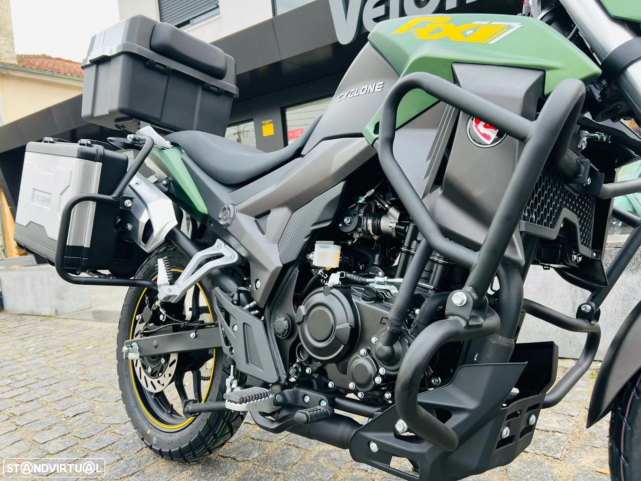 Cyclone RX1 125 - 5