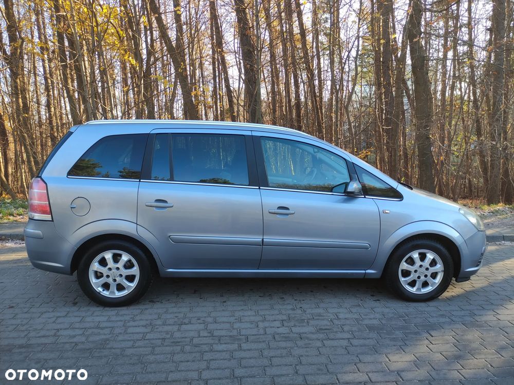 Opel Zafira 1.6 - 3