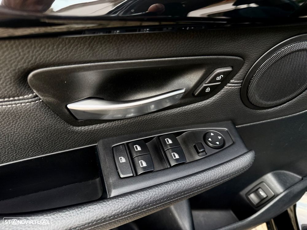 BMW 216 Active Tourer d Line Sport - 19