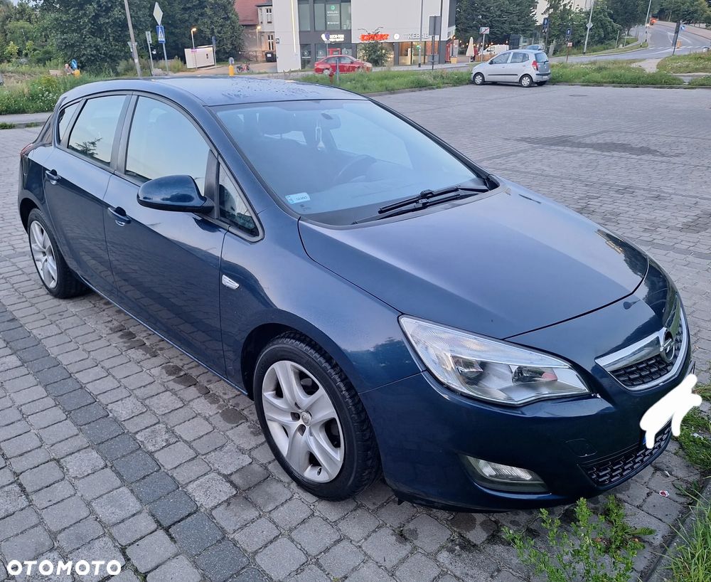 Opel Astra 1.4 Cosmo - 12