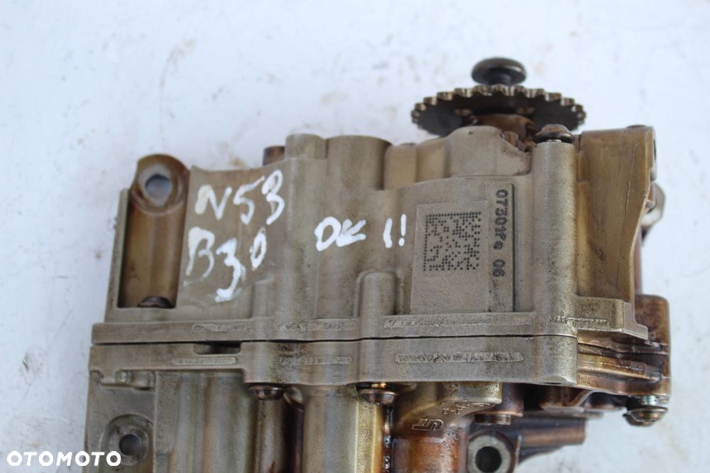 POMPA OLEJU BMW N53B30 3.0B 7551004 ROZEBRANA DO ZDJĘĆ - 2