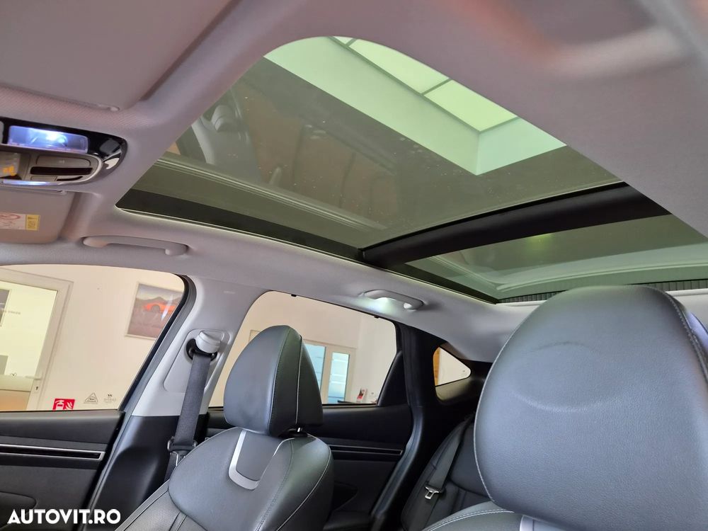 Hyundai Tucson HEV 1.6 l 230 CP 4WD 6AT Luxury - 13