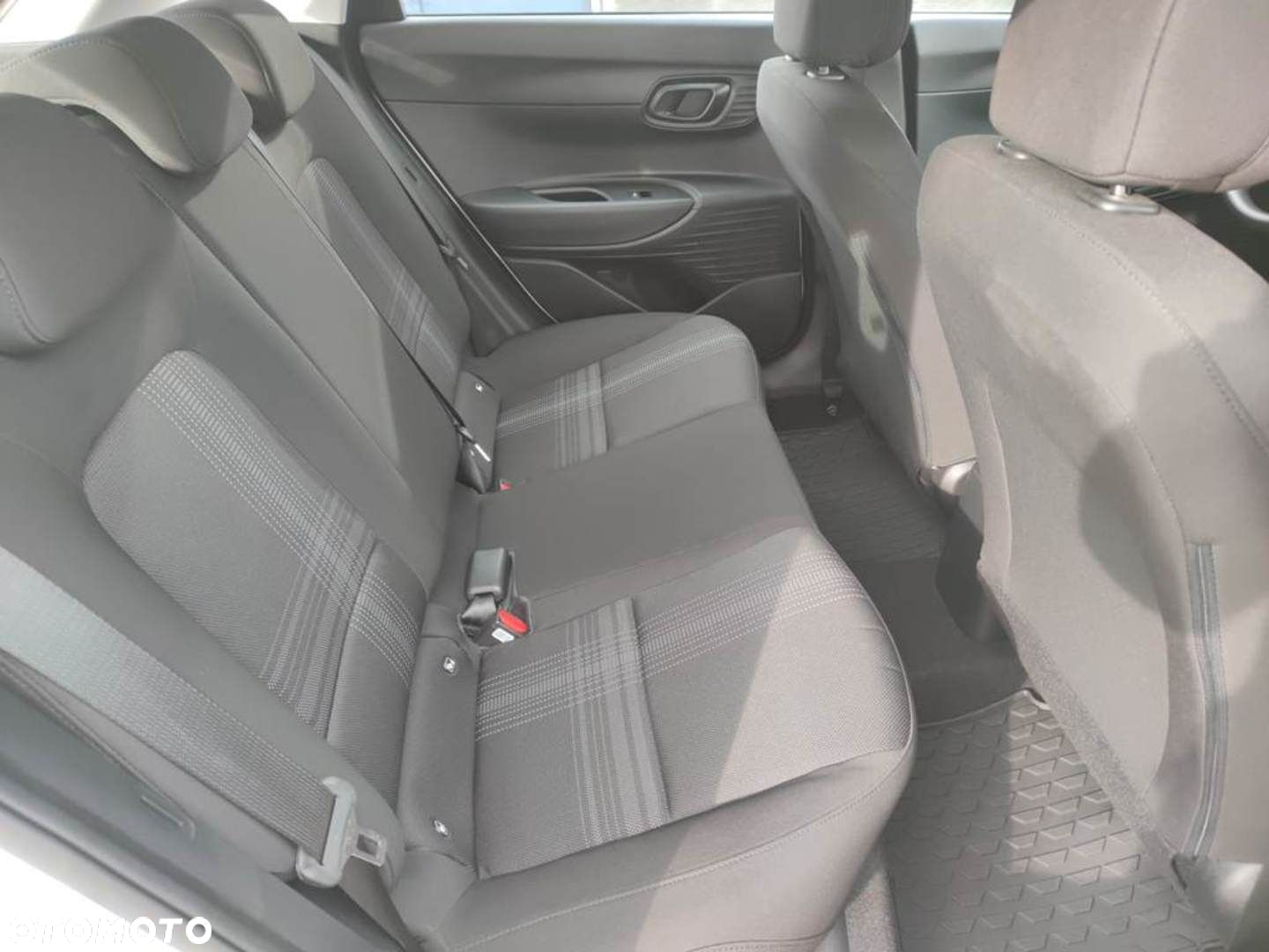 Hyundai i20 1.2 Pure - 19