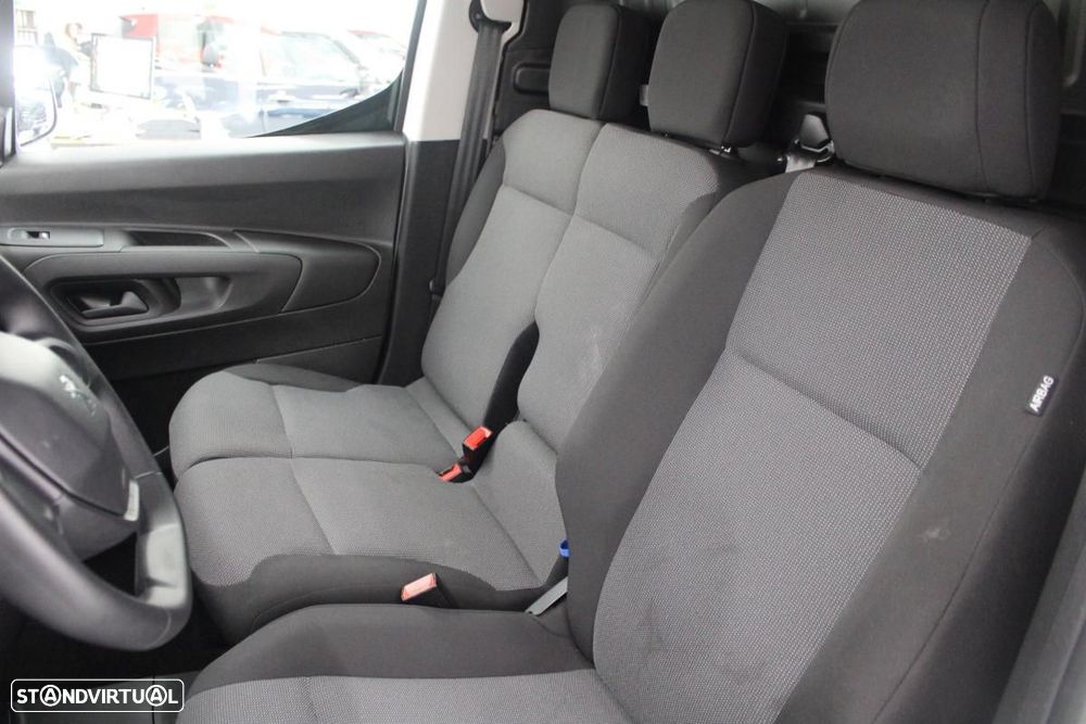 Peugeot Partner Premium - 11