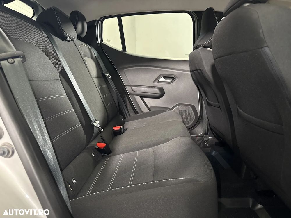 Dacia Sandero - 13