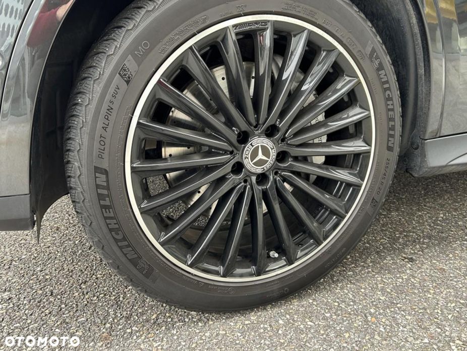 Mercedes-Benz GLC - 18