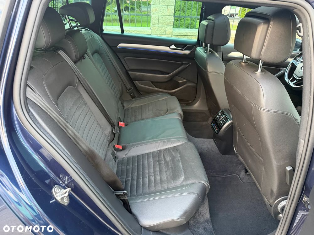 Volkswagen Passat 1.4 TSI Plug-In-Hybrid GTE - 22