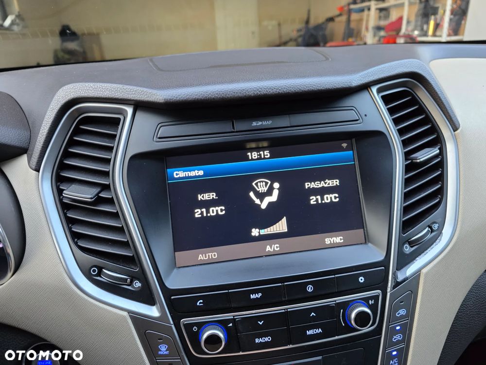 Hyundai Santa Fe - 38