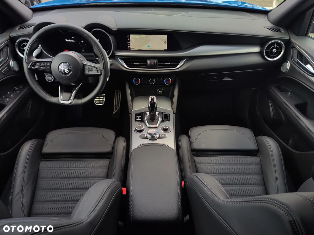 Alfa Romeo Stelvio 2.0 Turbo Veloce Q4 - 12