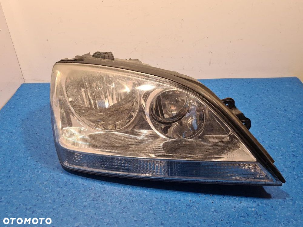 KIA SORENTO I REFLEKTOR PRAWY - 1